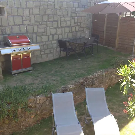 Erdgeschoss Der Du Pebrier Cote D'azur By Interhome