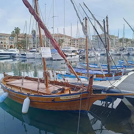 Erdgeschoss Der Du Pebrier Cote D'azur By Interhome *