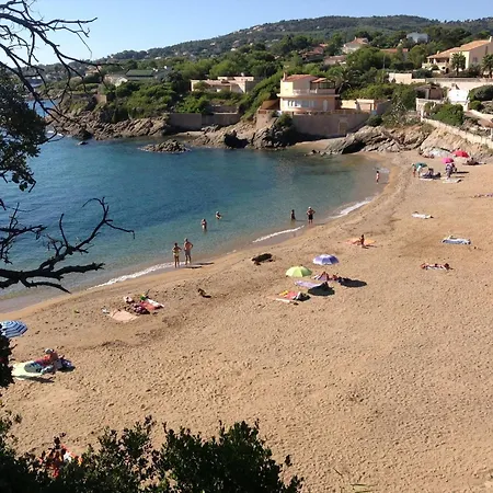Erdgeschoss Der Du Pebrier Cote D'azur By Interhome *