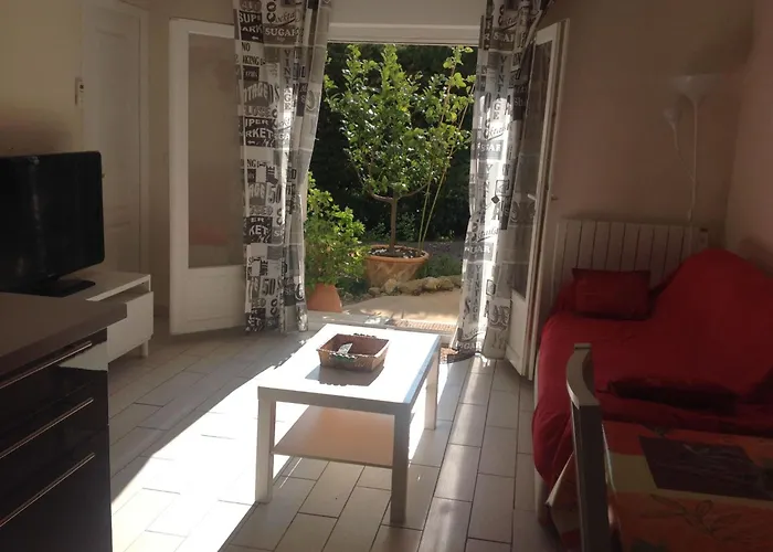 Erdgeschoss Der Du Pebrier Cote D'azur By Interhome * Saint Aygulf