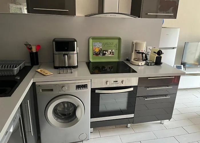 Erdgeschoss Der Du Pebrier Cote D'azur By Interhome Saint Aygulf