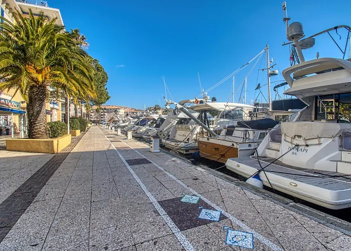 Apartmán Erdgeschoss Der Du Pebrier Cote D'azur By Interhome Saint Aygulf