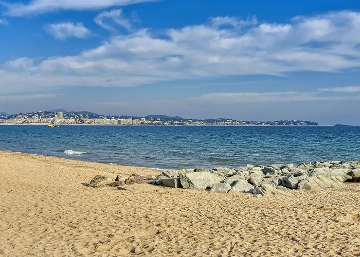Apartmán Erdgeschoss Der Du Pebrier Cote D'azur By Interhome